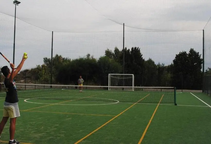 هتل Club Esse Aquilia Beach Village