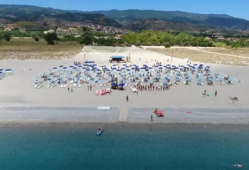 هتل Club Esse Aquilia Beach Village