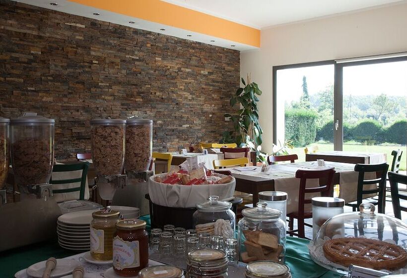 בית מלון כפרי Del Parco