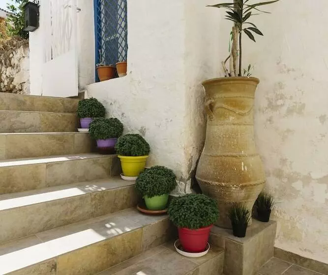 هتل Dimitra Boutique