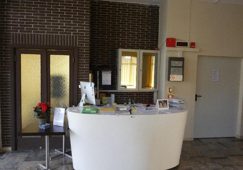 בית מלון כפרי Ile De France Cesenatico