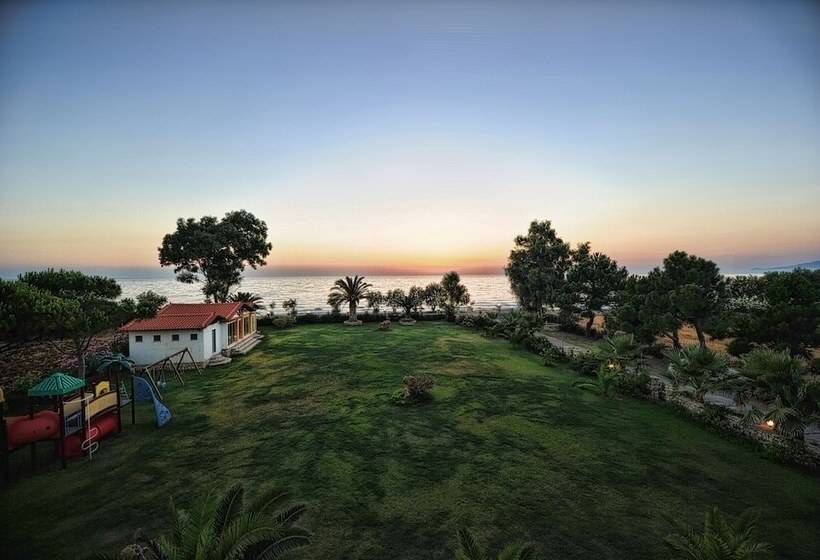 فندق Irida Beach Resort Suites