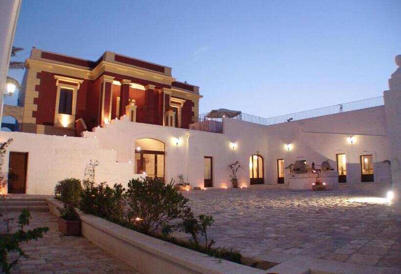 هتل Masseria Fortificata Donnaloia