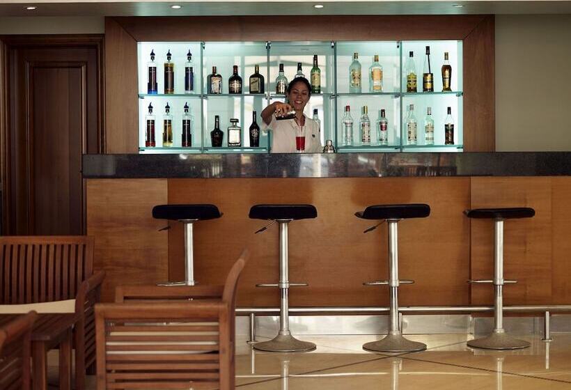 ホテル Mitsis La Vita