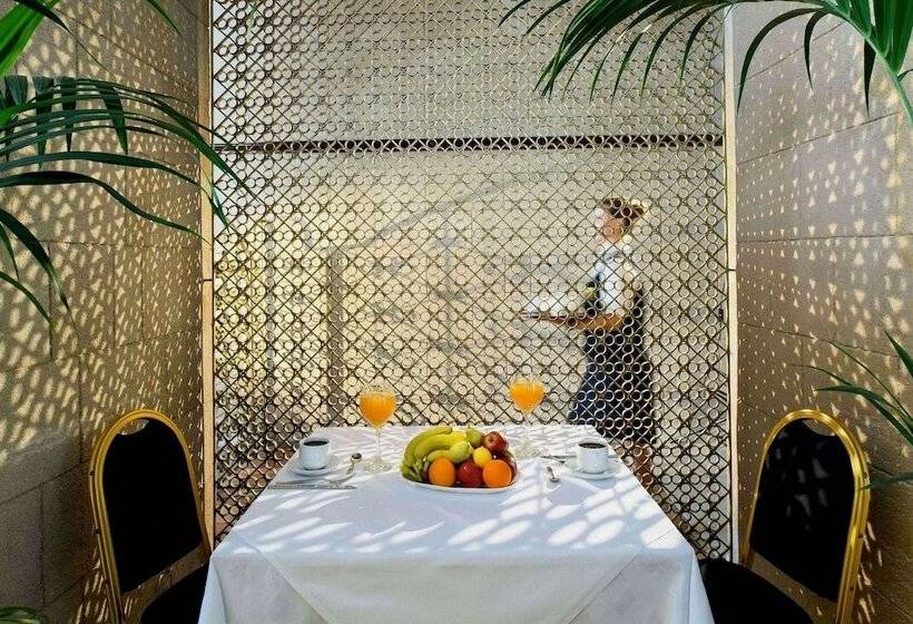 ホテル Mitsis La Vita