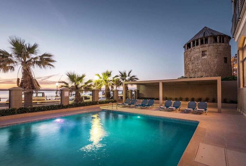 ホテル Mitsis La Vita