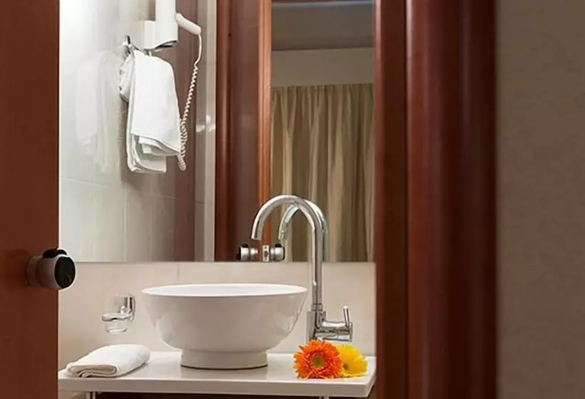 Отель Olympic Star