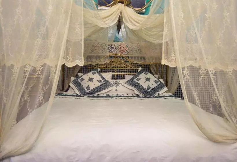 هتل Palais Al Firdaous