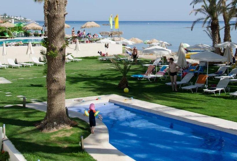 Отель Palm Beach