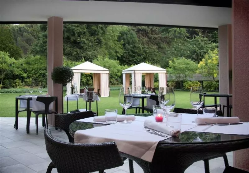 Отель Red S Redaelli