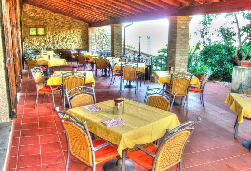 فندق Residence Villa Rioddi