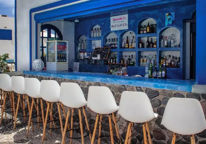 ホテル Roula Villa