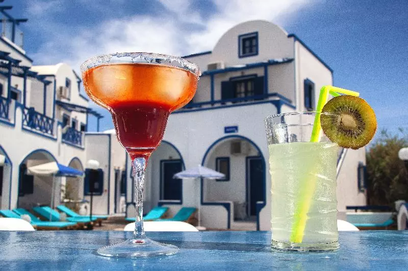 ホテル Roula Villa