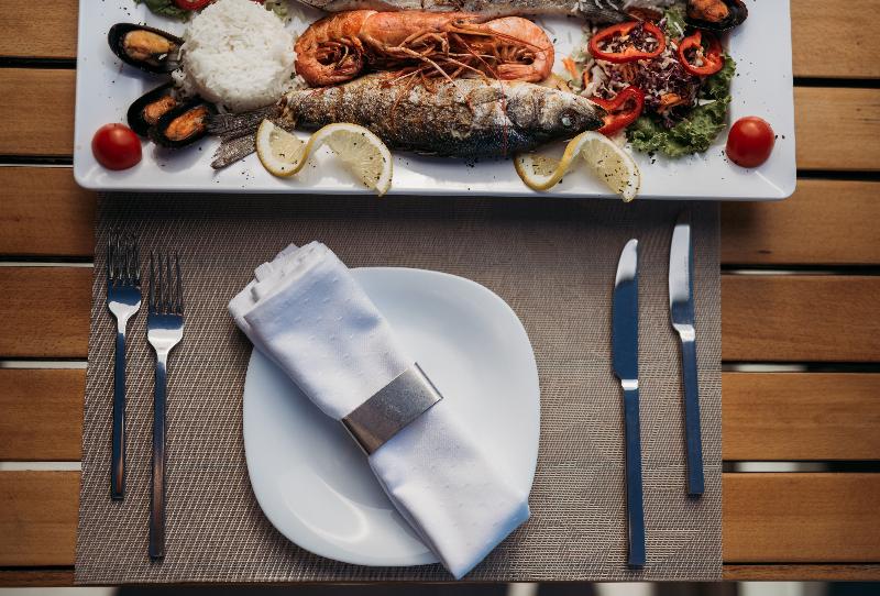 هتل St.john Suites Adults Only