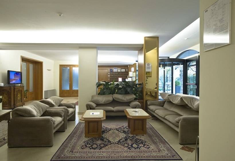 בית מלון כפרי Villa Ricci & Benessere