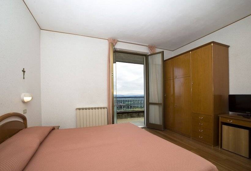 בית מלון כפרי Villa Ricci & Benessere