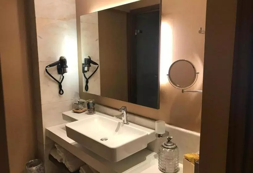 בית מלון כפרי Levadia