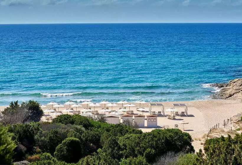 リゾートホテル Conrad Chia Laguna Sardinia