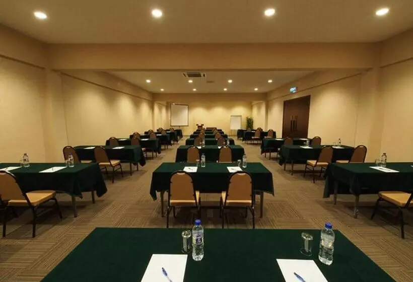 ホテル Amverton Cove Golf & Island Resort