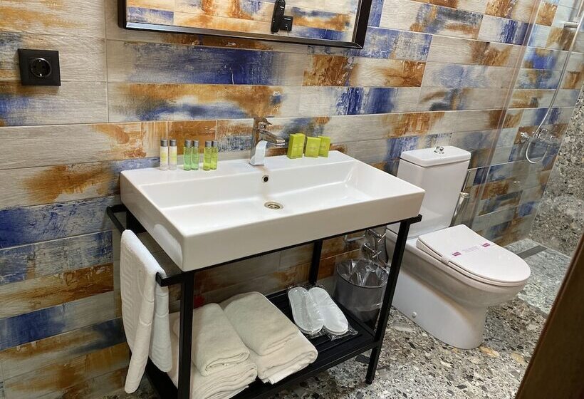 Ofuro World Hotel Spa