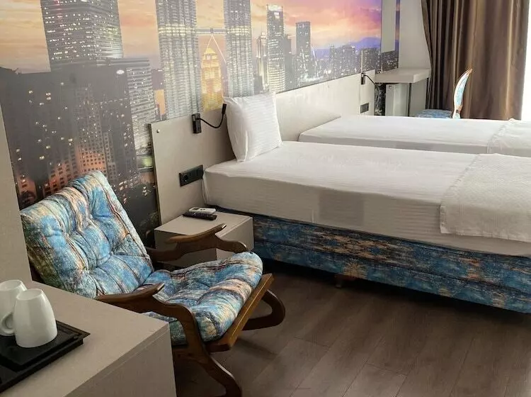 Ofuro World Hotel Spa