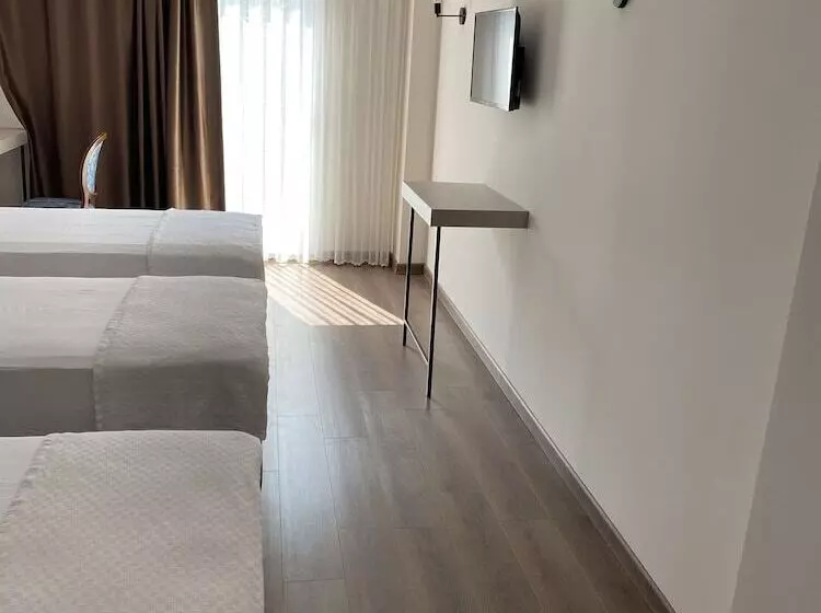 Ofuro World Hotel Spa