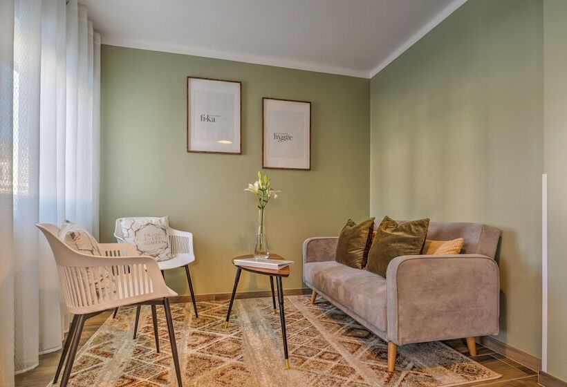 Aamiaismajoitus (B&B) Fika Guest House