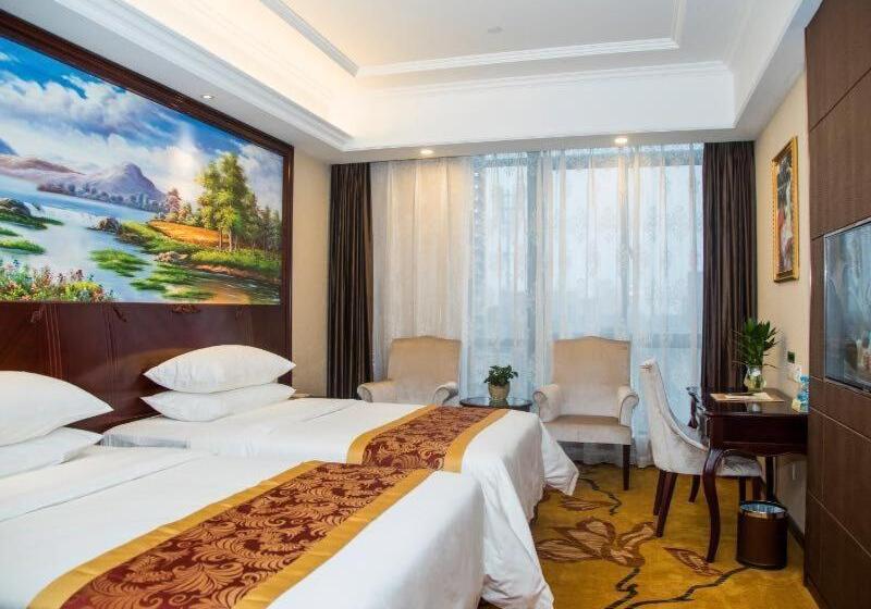 Szálloda Vienna International