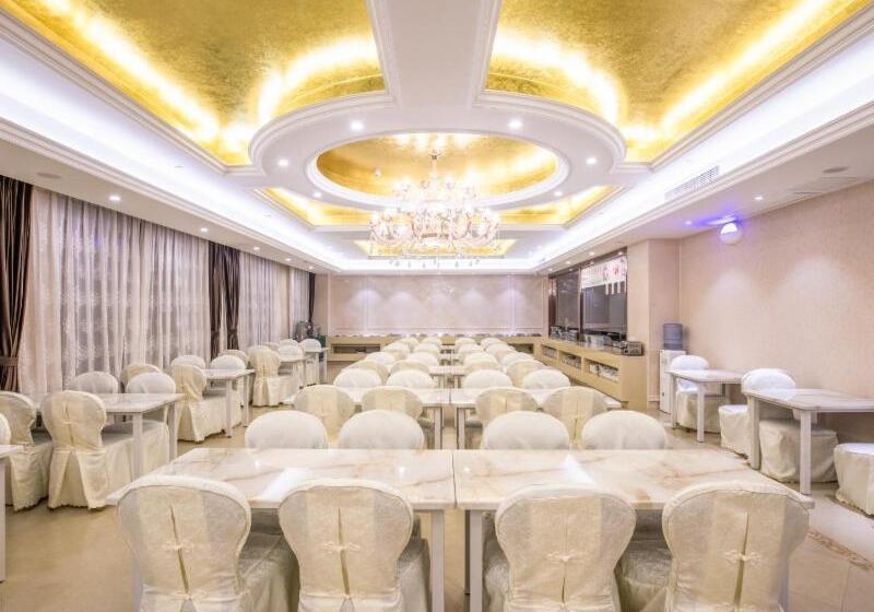 Szálloda Vienna International