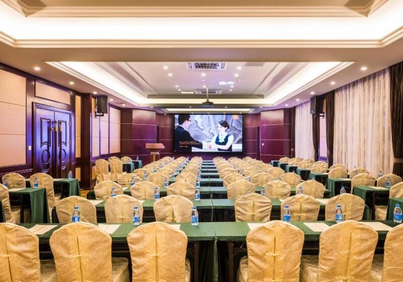 Szálloda Vienna International