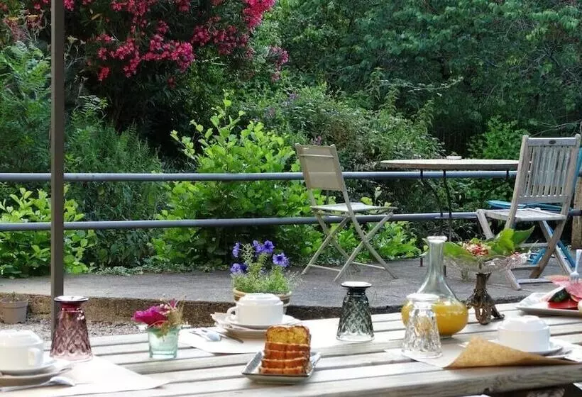 تختخواب و صبحانه Moulin De La Papeterie Chambres D Hôtes