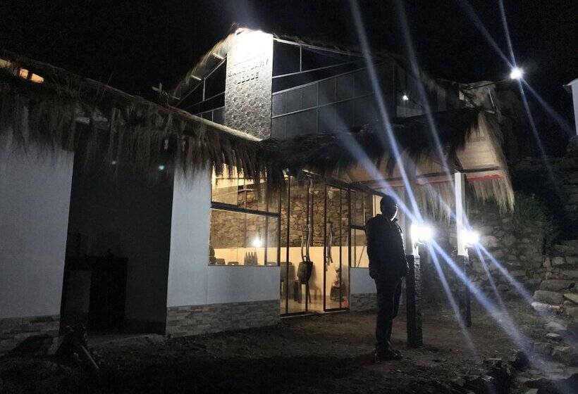 فندق Choquequirao Sanctuary Lodge