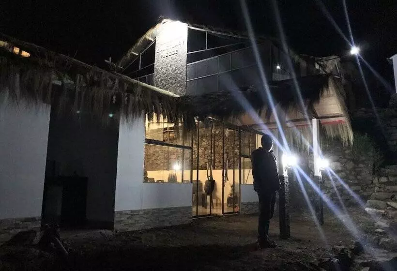 ホテル Choquequirao Sanctuary Lodge