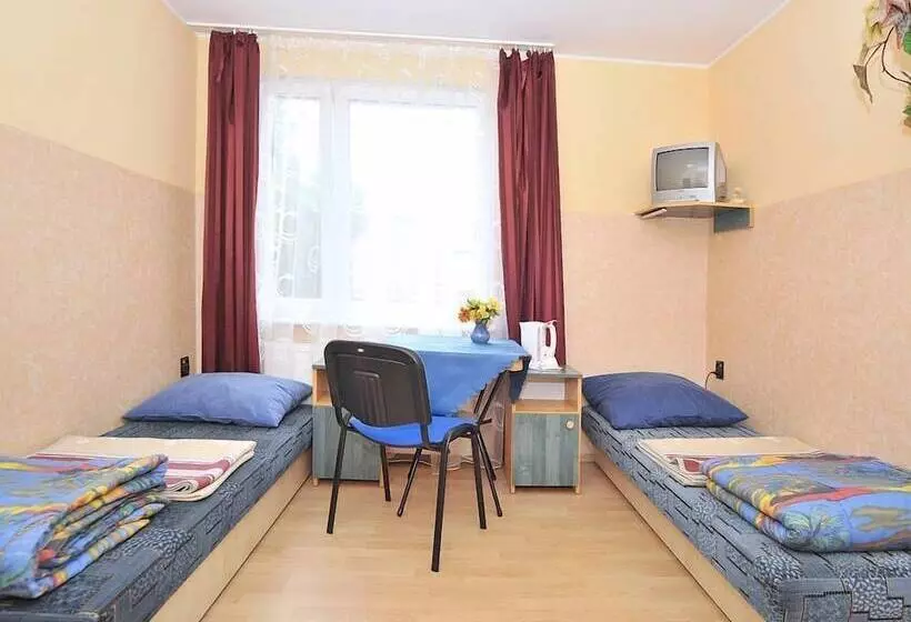 Hotelli Osrodek Kolonijno Wczasowy Skaut