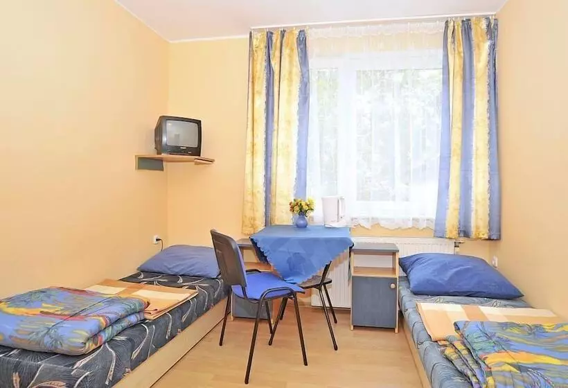 Hotelli Osrodek Kolonijno Wczasowy Skaut
