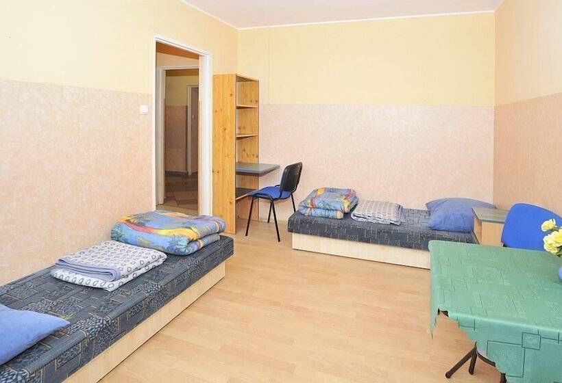 هتل Osrodek Kolonijno Wczasowy Skaut