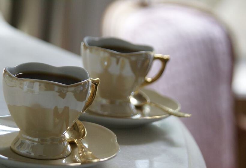 膳宿费 Chateau Chavagnac