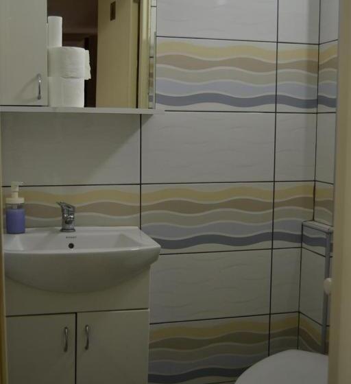 هتل Lira Excellent Nis