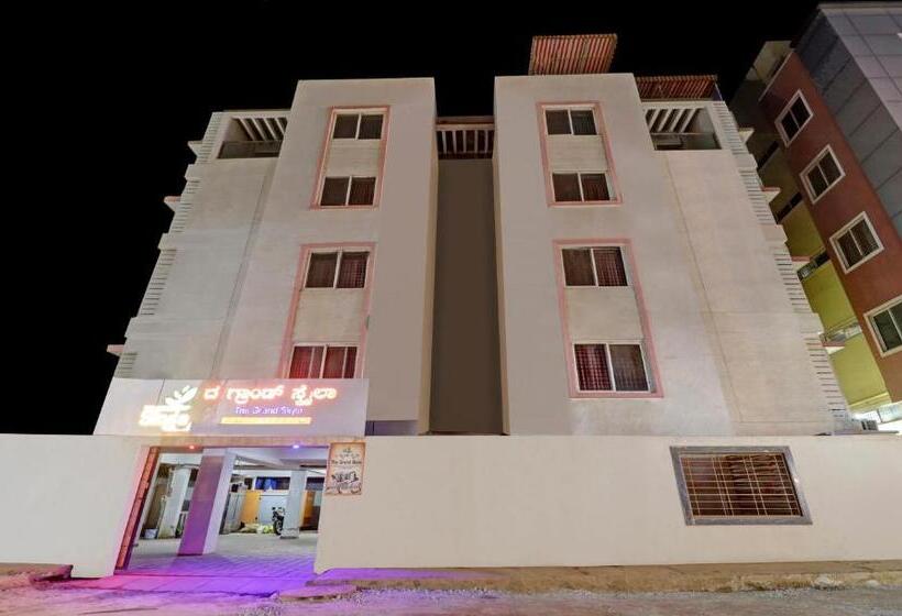 בית מלון כפרי Treebo The Grand Skyla Marathahalli