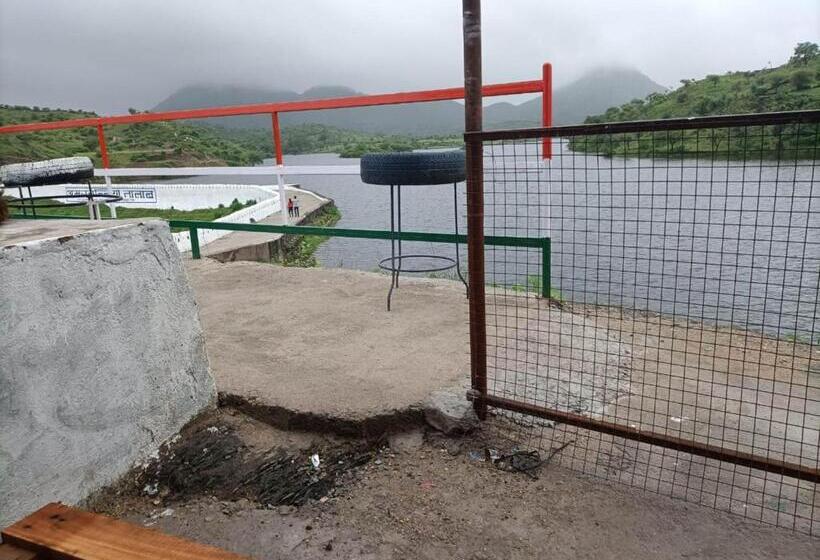 Отель Wait Way Palace Resort