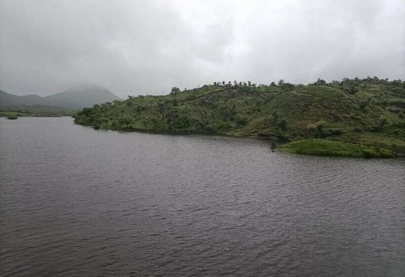 Отель Wait Way Palace Resort