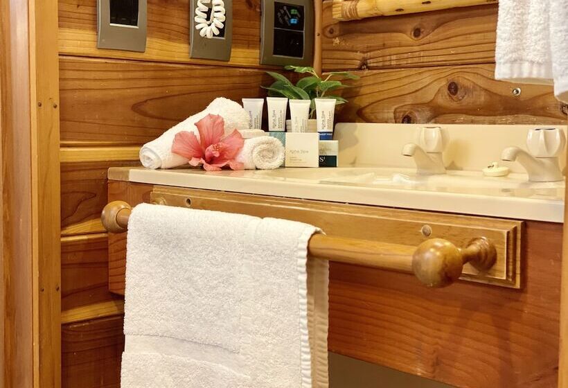 Pacific Harbour Villas