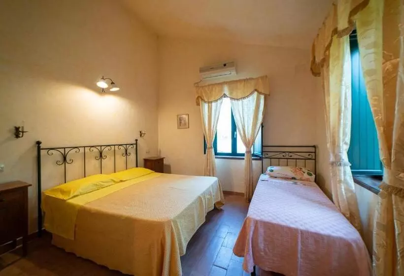 Majatalo Dimora Terrazza Sui Calanchi