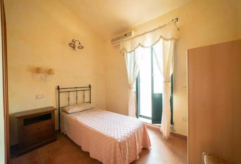 Majatalo Dimora Terrazza Sui Calanchi