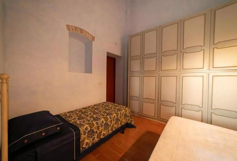 Majatalo Dimora Terrazza Sui Calanchi