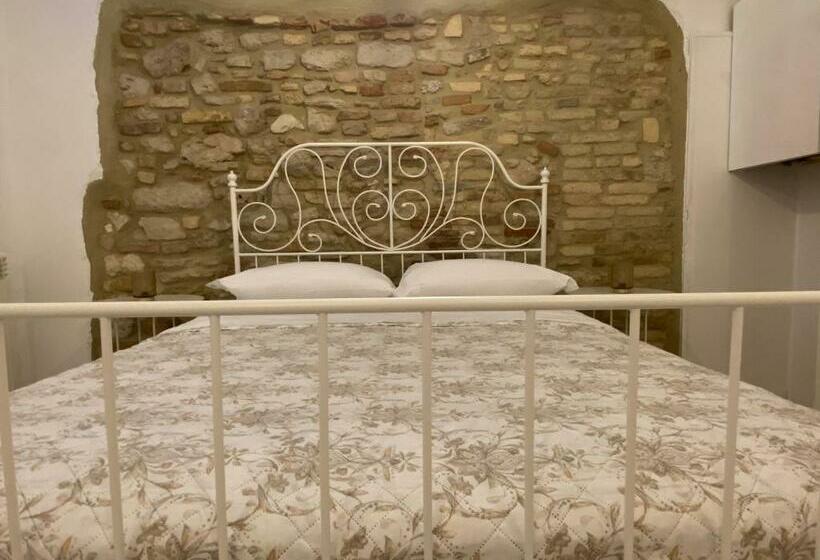 ベッドアンドブレックファースト Mama Maja