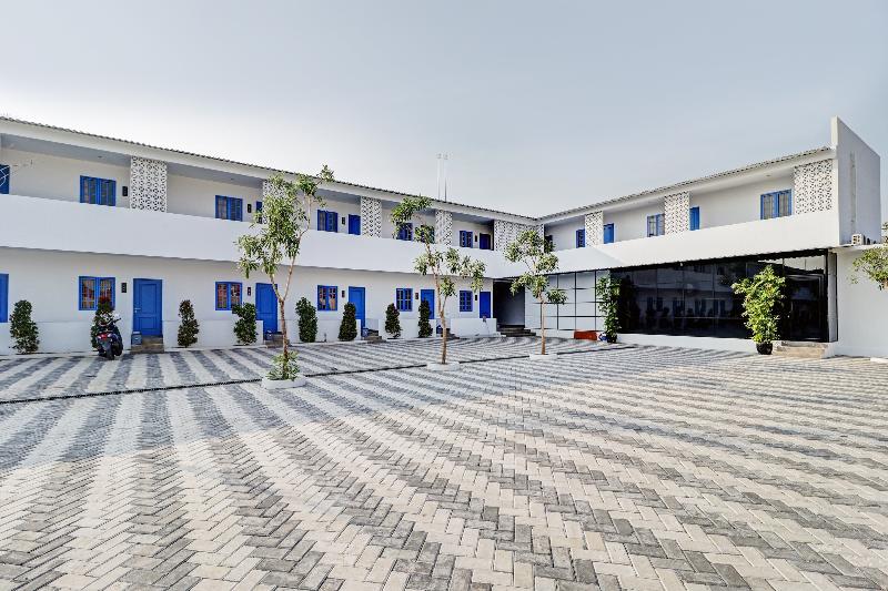 فندق Oyo 90510 Sand S Residence