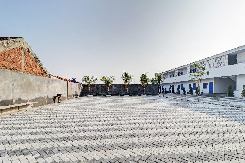 فندق Oyo 90510 Sand S Residence