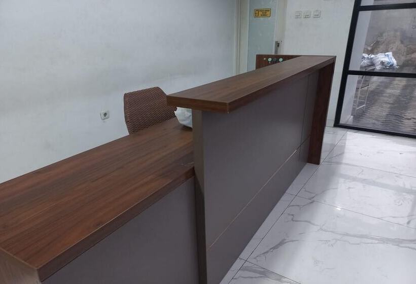 فندق Oyo 90510 Sand S Residence