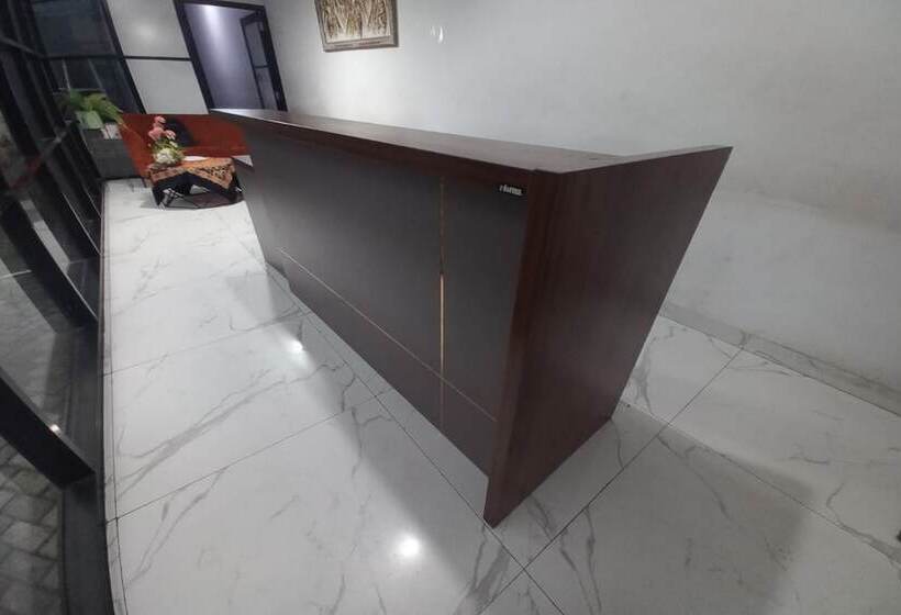 فندق Oyo 90510 Sand S Residence